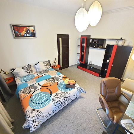Global Downtown Apartments - Universitate - Calea Victoriei Bucureşti Eksteriør bilde