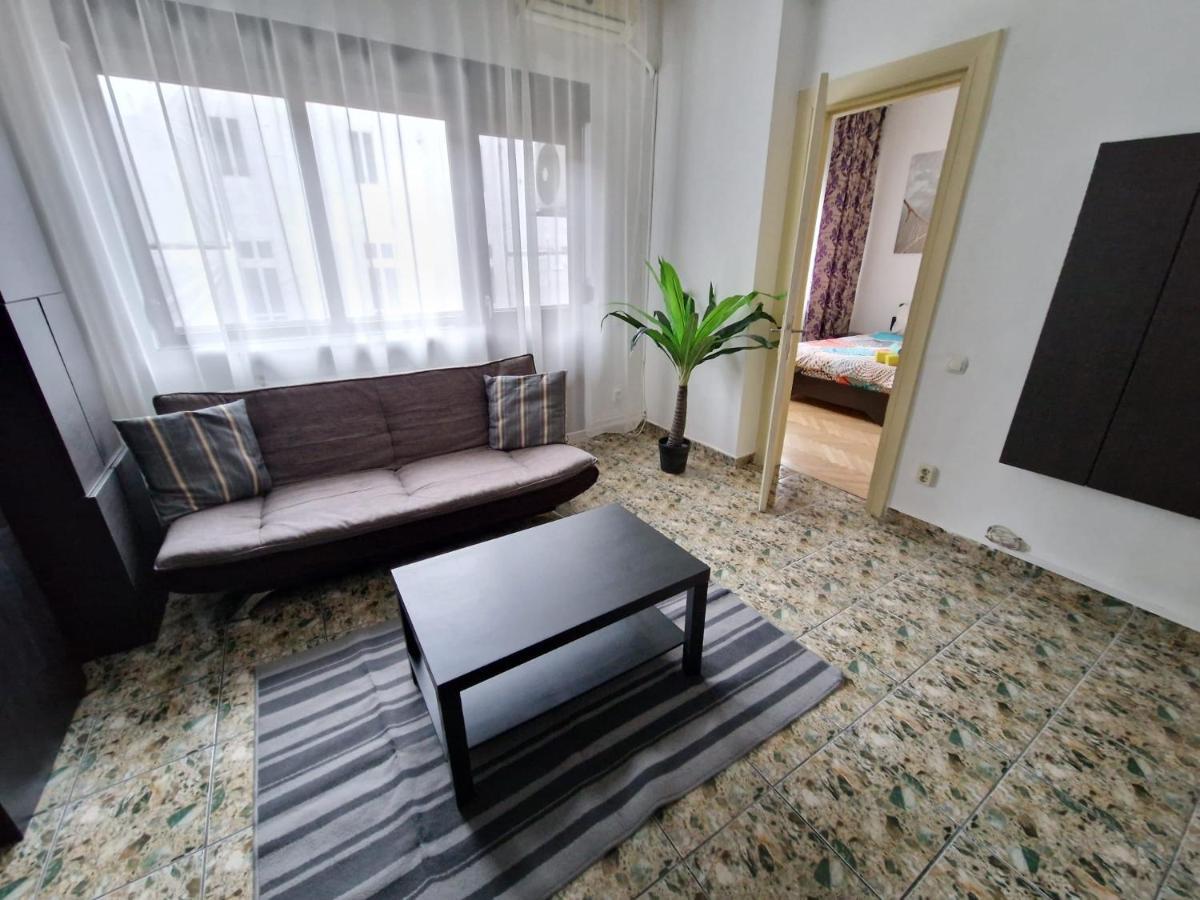 Global Downtown Apartments - Universitate - Calea Victoriei Bucureşti Eksteriør bilde